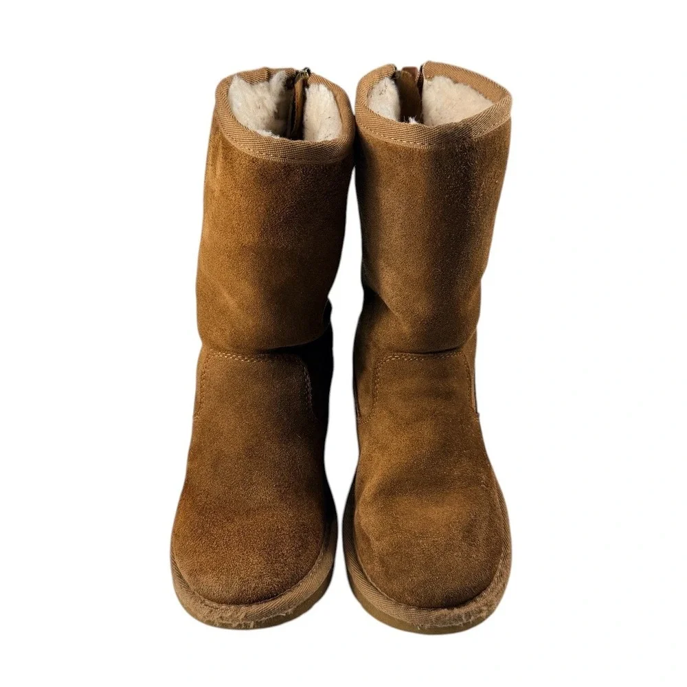 UGG Kids Classic II Back Zip Chestnut Brown Suede Sheepskin Boots Size 13
